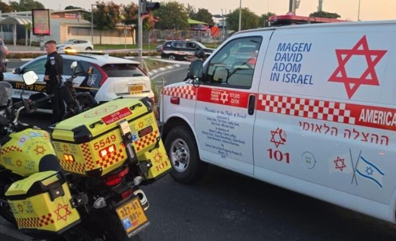 רוכב אופניים נהרג בדרך משה דיין בראשון לציון, צילום מד"א